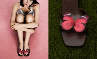 Босоножки на каблуке с деталью «бабочка»- Заказать в России