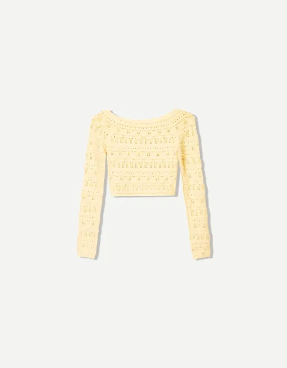 Свитер в стиле рустик с вырезом-лодочкой