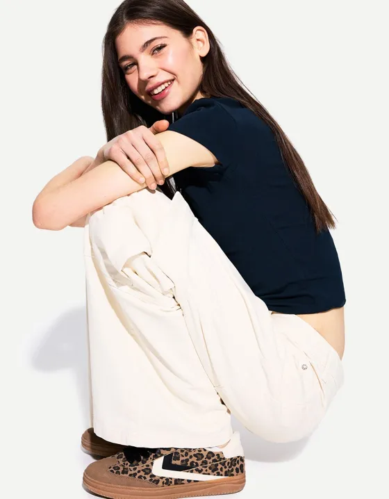 Футболка с круглым вырезом