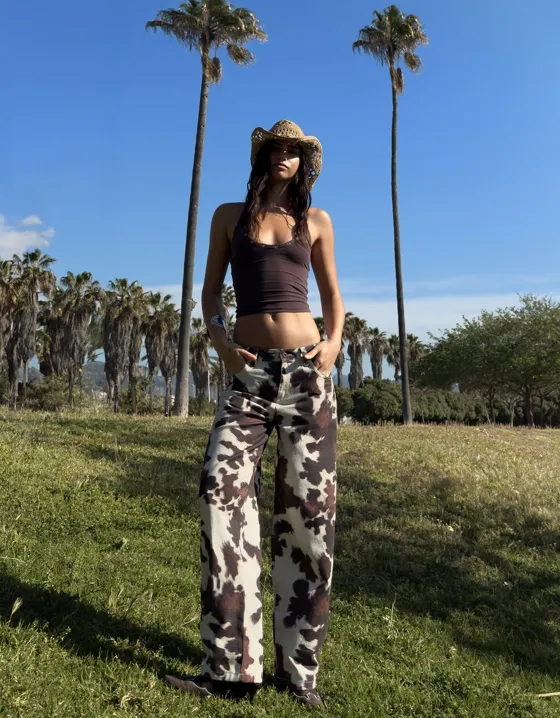 Брюки barrel с анималистическим принтом