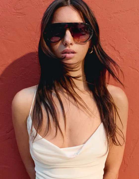 Очки в пластмассовой оправе