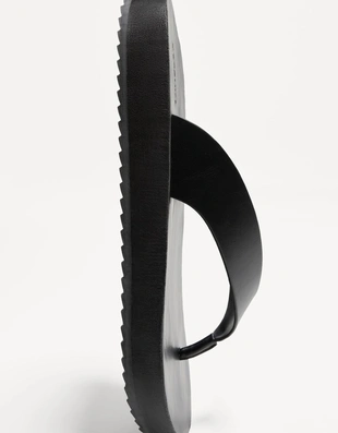 BLACK|2703/560 - Bershka Сандалии с ремешками