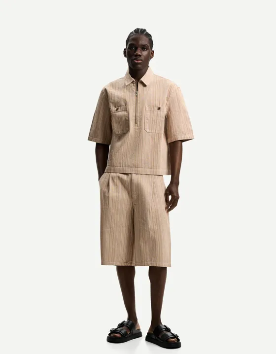 Джинсовые шорты в полоску