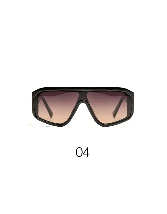 Солнцезащитные очки в пластмассовой оправе