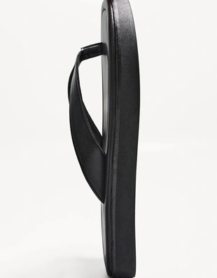 BLACK|1800/660 - Bershka Сандалии с ремешками