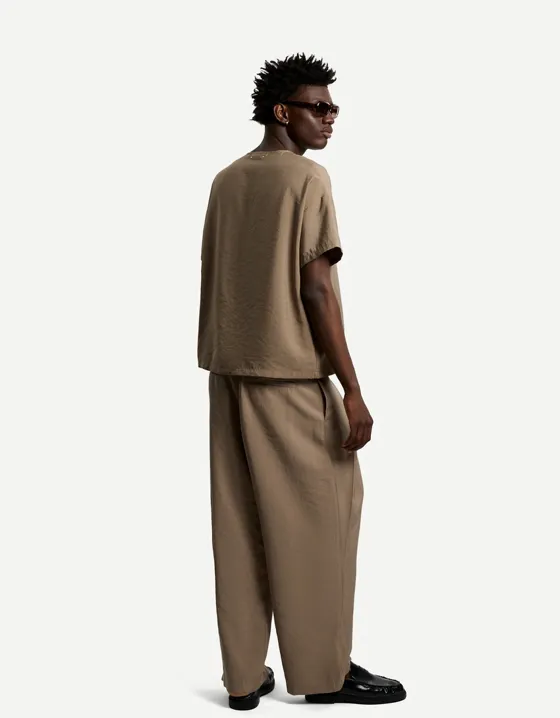 Рубашка оверсайз из струящейся ткани с короткими рукавами