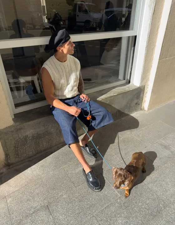 Трикотажный жилет с ажурным узором