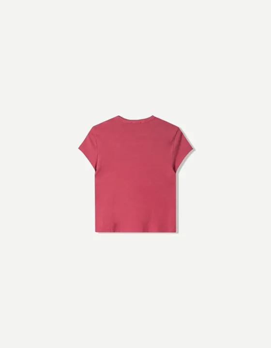 Футболка с вышивкой