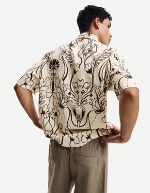 Рубашка из ткани с принтом с короткими рукавами- Заказать в России