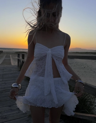 Кружевной топ на бретелях- Заказать в России